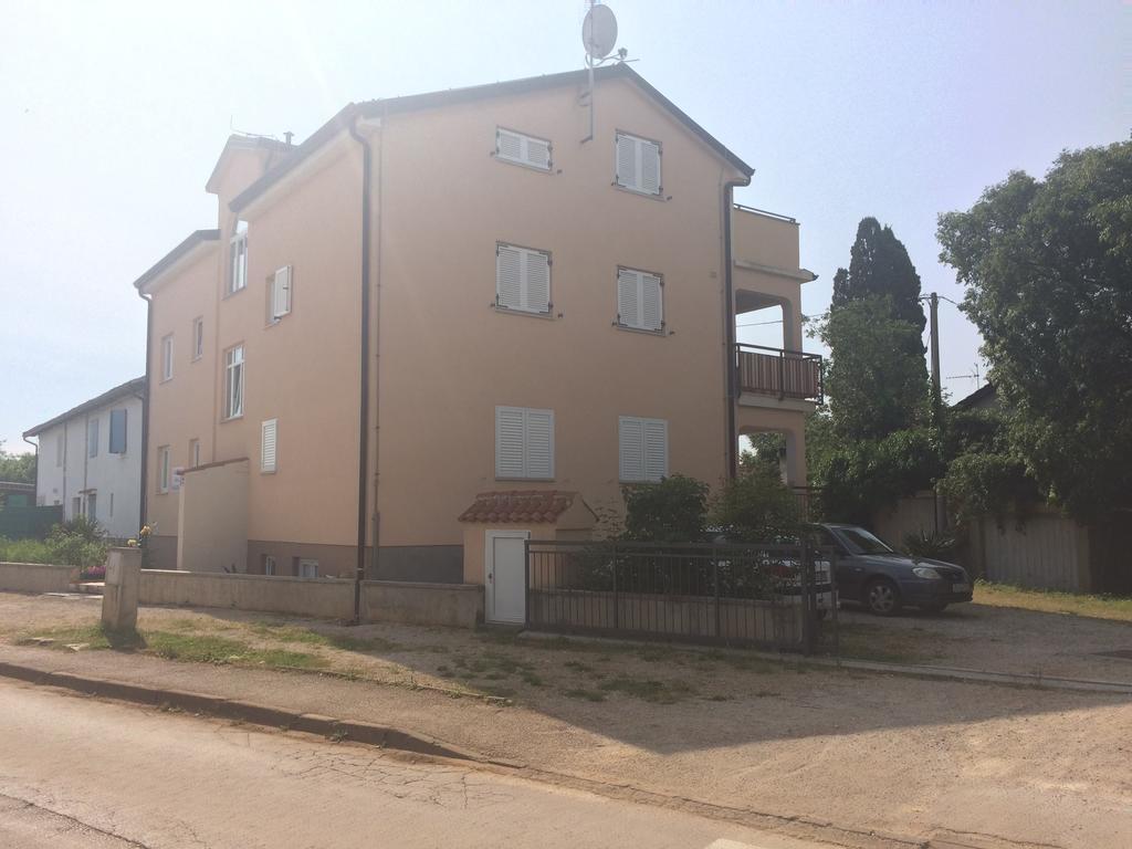 Kvajera Apartment Poreč Eksteriør billede